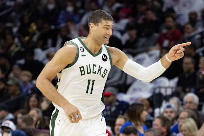 Milwaukee Bucks center Brook Lopez vs. Philadelphia 76ers